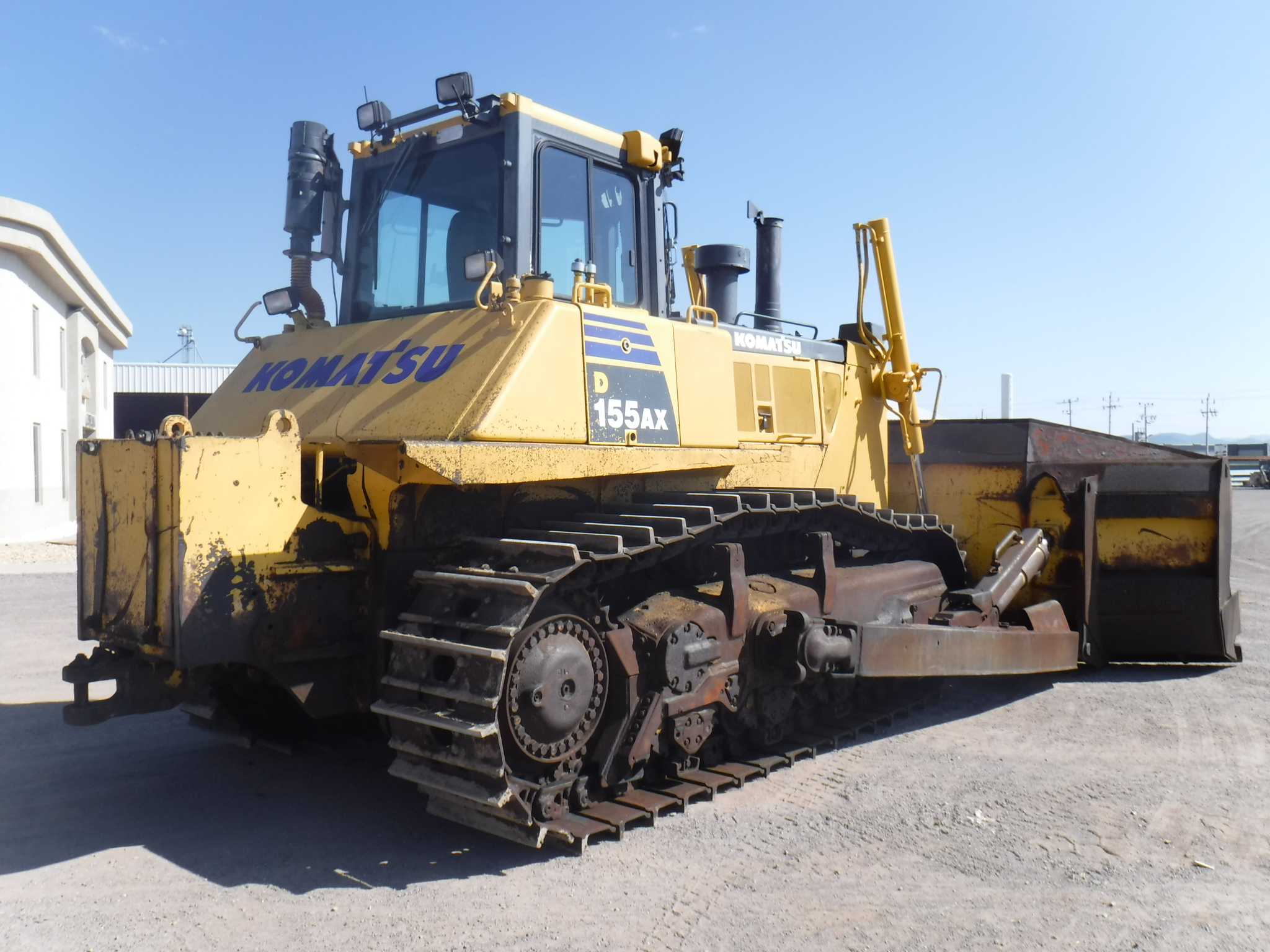 KOMATSU D155AX-6